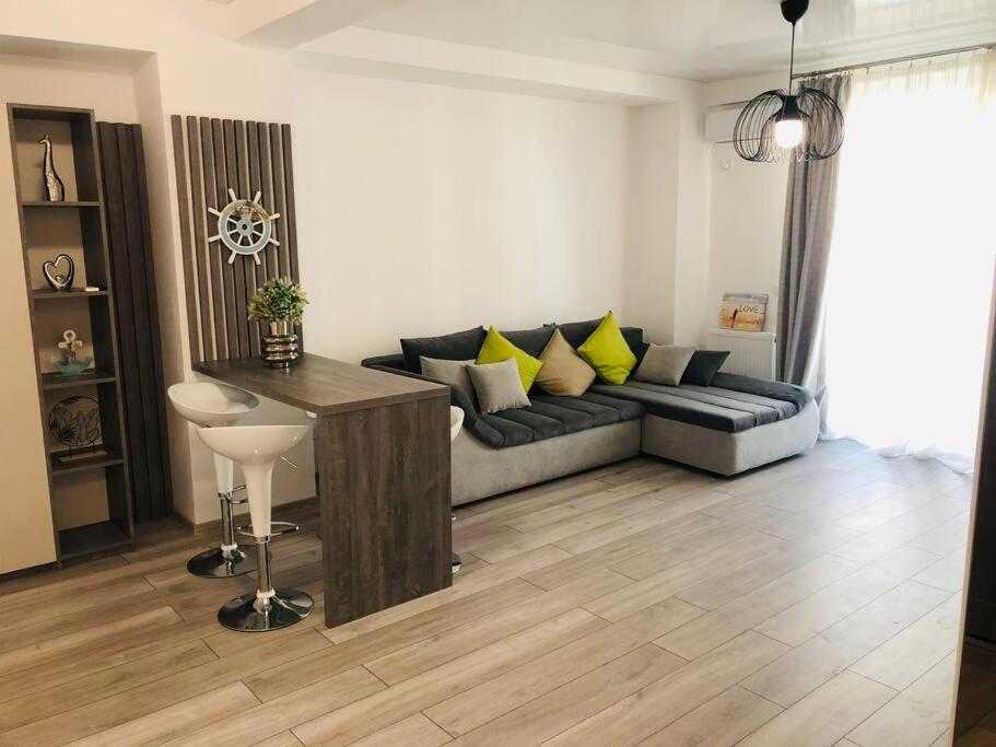 Dxn Luxury Apartment 4 Năvodari Екстериор снимка